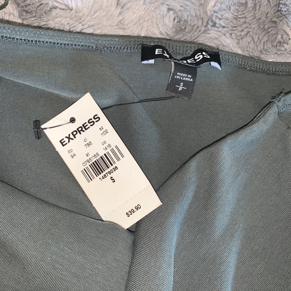Express Strapless Romper - Picture 8 of 9